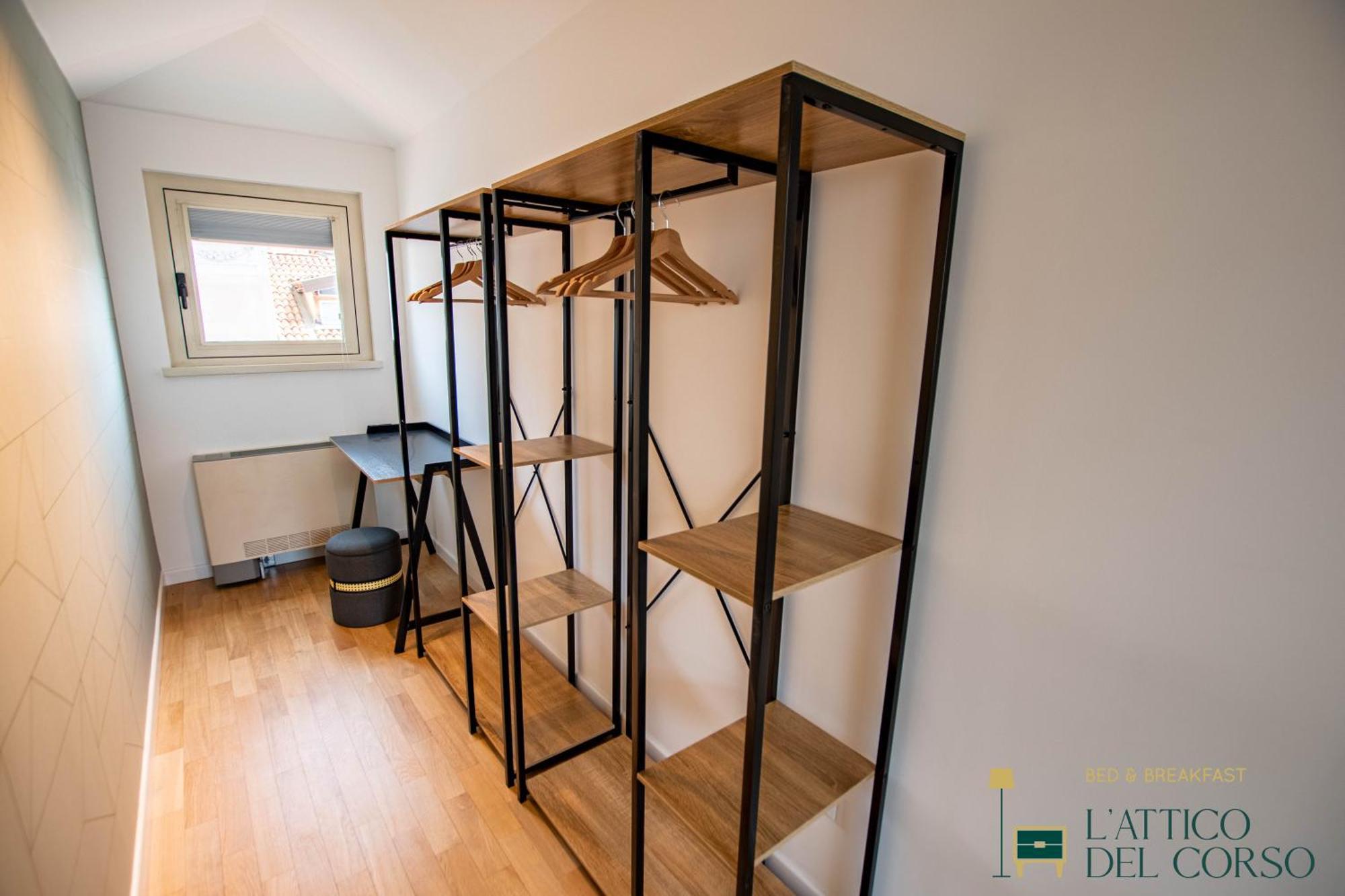 Apartamento L'Attico Del Corso Trieste Exterior foto